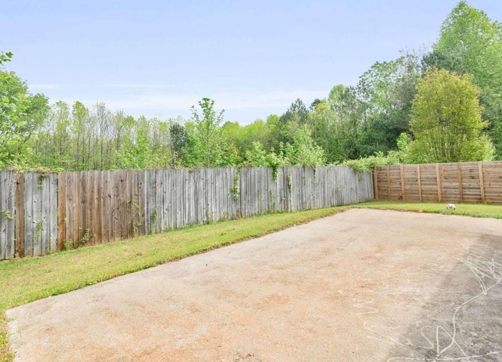 3182 Kings Bay Cir, Decatur GA  30034-7122 exterior