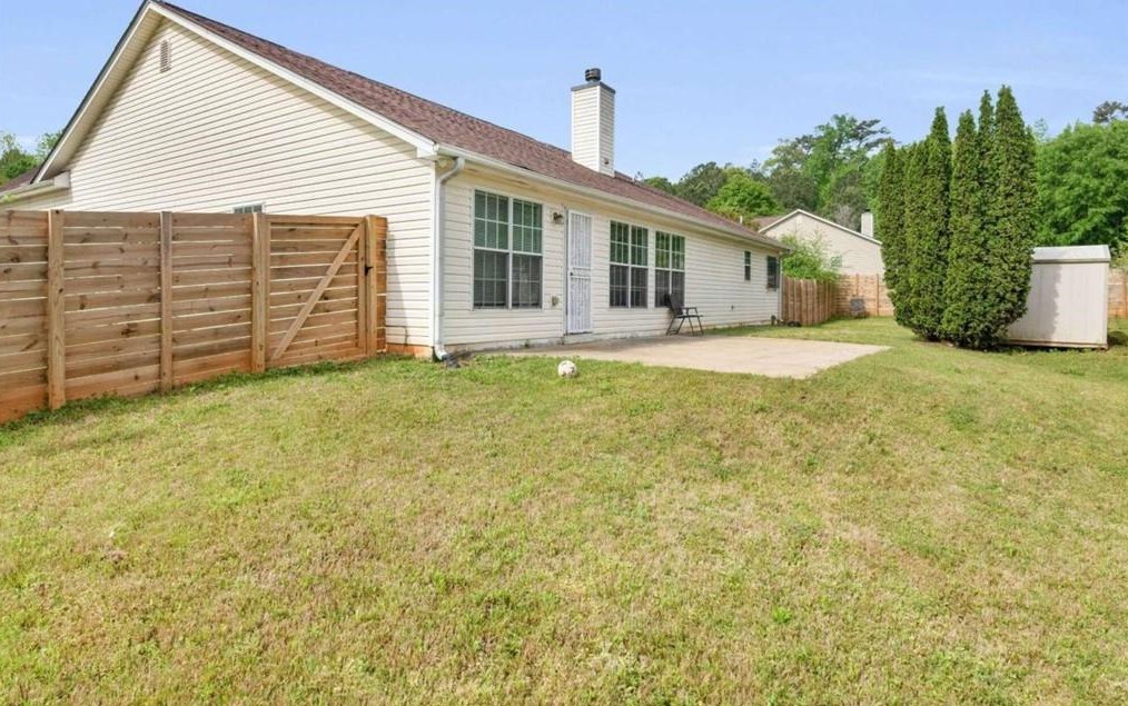 3182 Kings Bay Cir, Decatur GA  30034-7122 exterior