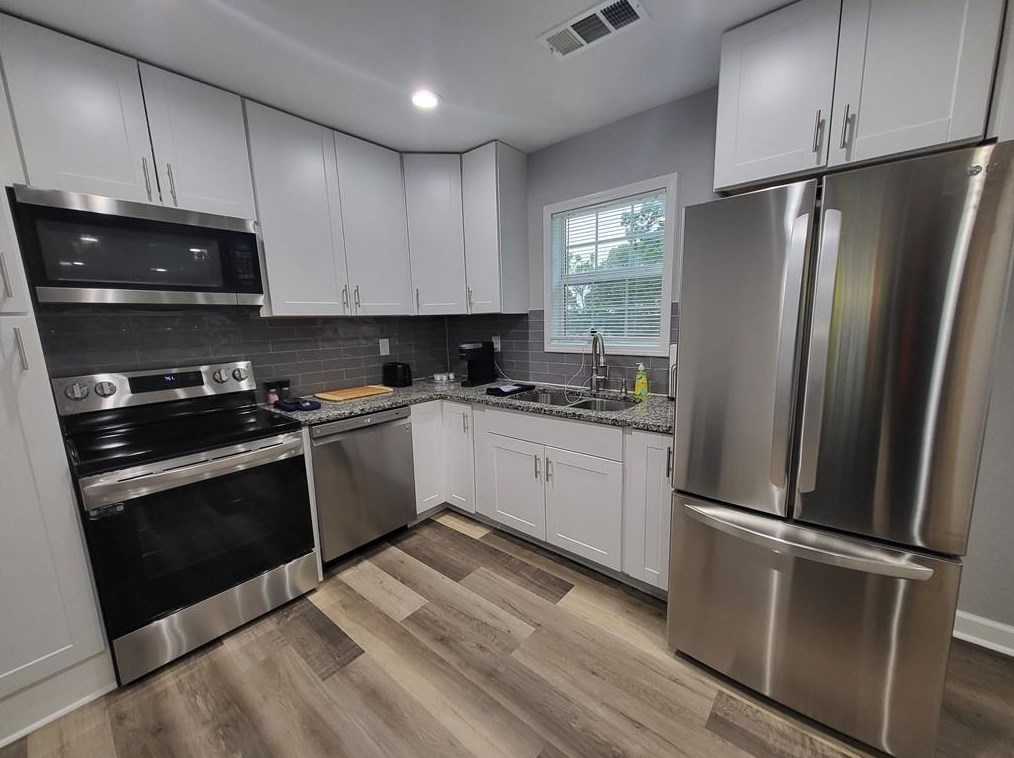 2140 Tiger Flowers Dr, Atlanta GA  30314-1328 exterior