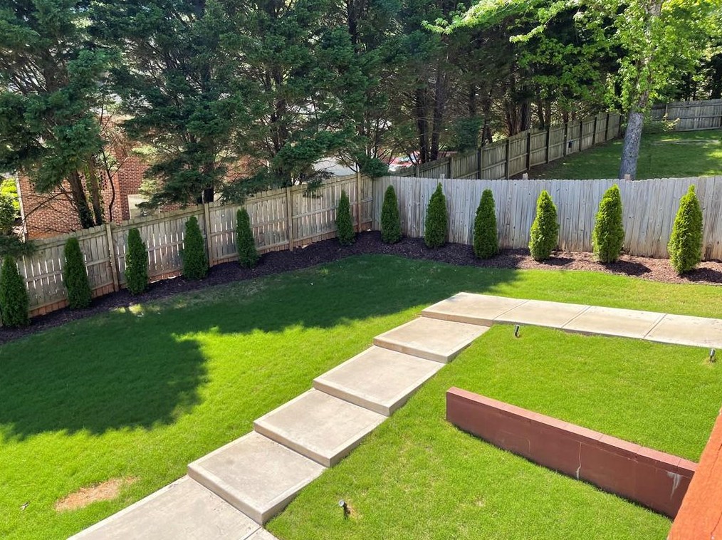 3040 Stone Rd, Atlanta GA  30344-5636 exterior
