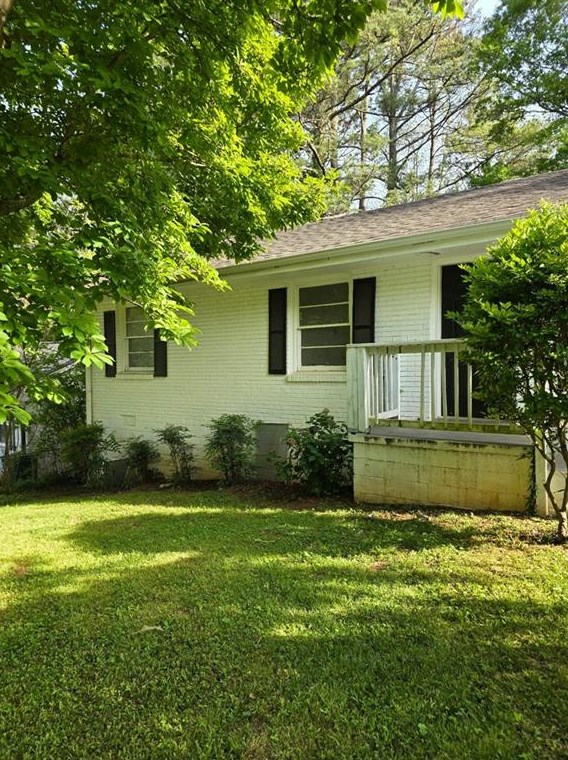 2855 Mitchell Dr, Decatur GA  30032-4233 exterior