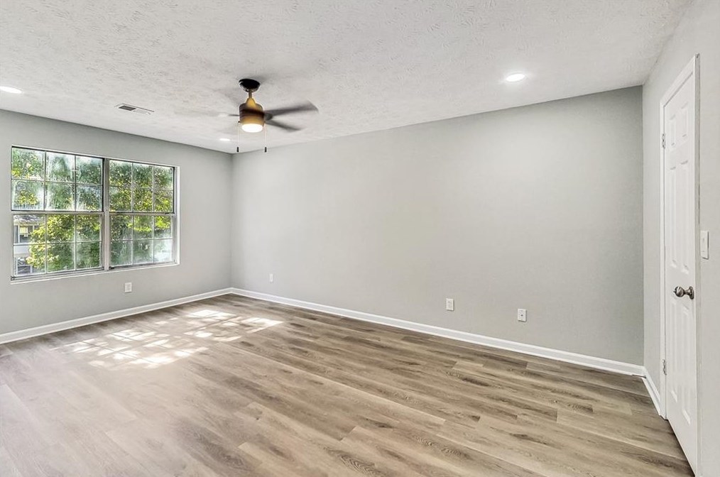 2326 Hampton Dr, Decatur GA  30035-3635 exterior