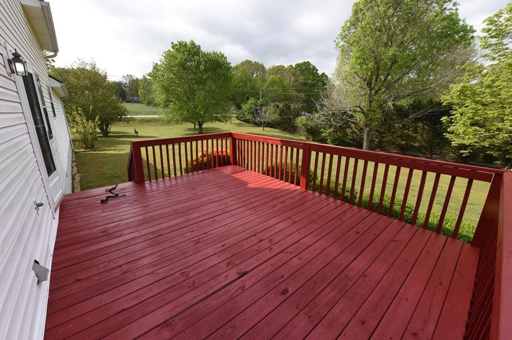 23 Huntingdon Dr, Cleveland GA  30528-3134 exterior