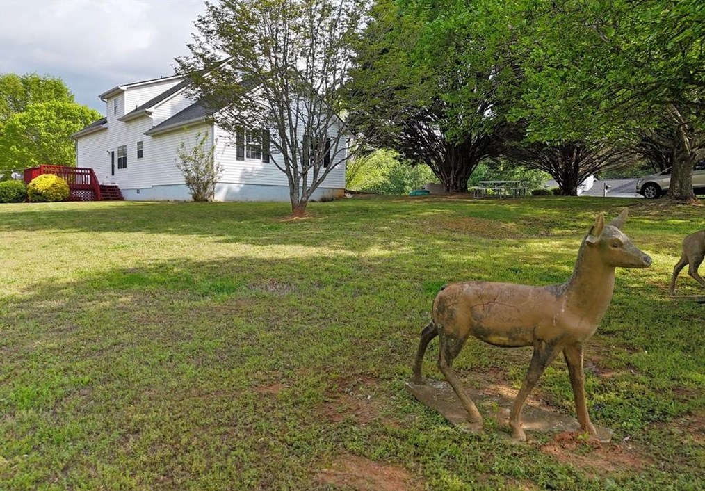 23 Huntingdon Dr, Cleveland GA  30528-3134 exterior