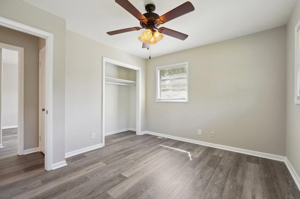 925 Meadow Rock Dr, Stone Mountain GA  30083-3503 exterior