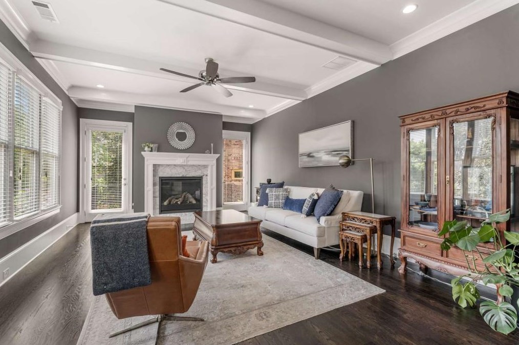 1743 Buckhead Ln, Atlanta GA 30324-6103 exterior