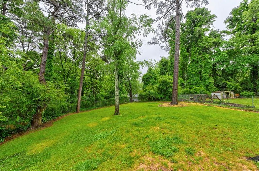 3461 Pinehill Dr, Decatur GA  30032-3032 exterior