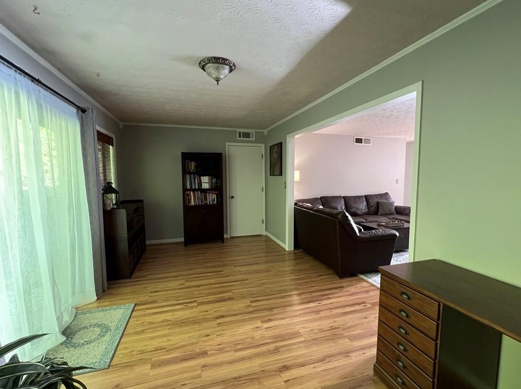603 Woodcliff Dr, Atlanta GA  30350-3161 exterior