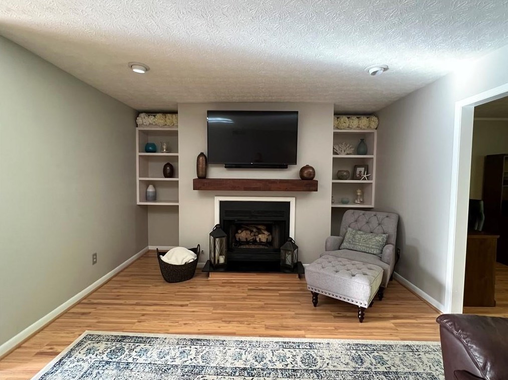 603 Woodcliff Dr, Atlanta GA  30350-3161 exterior