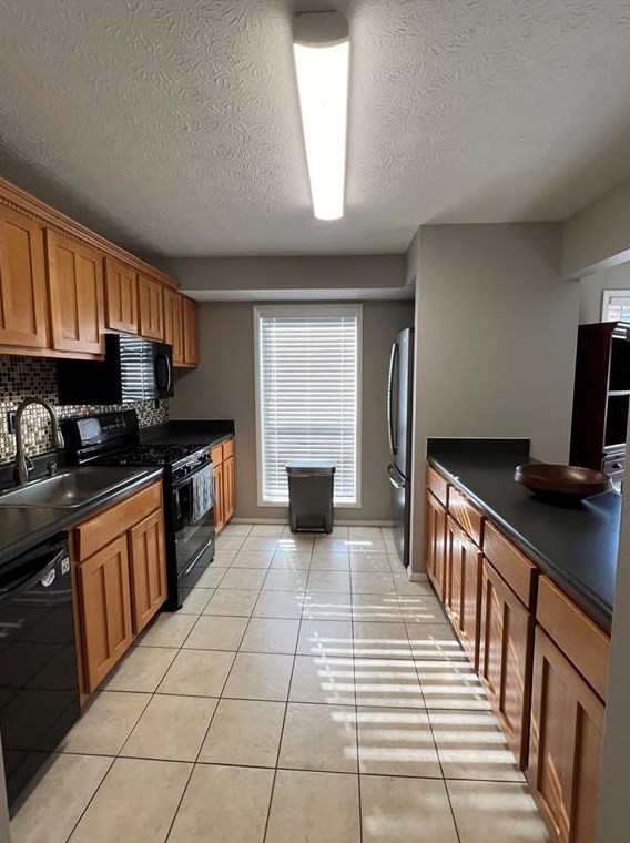 603 Woodcliff Dr, Atlanta GA  30350-3161 exterior