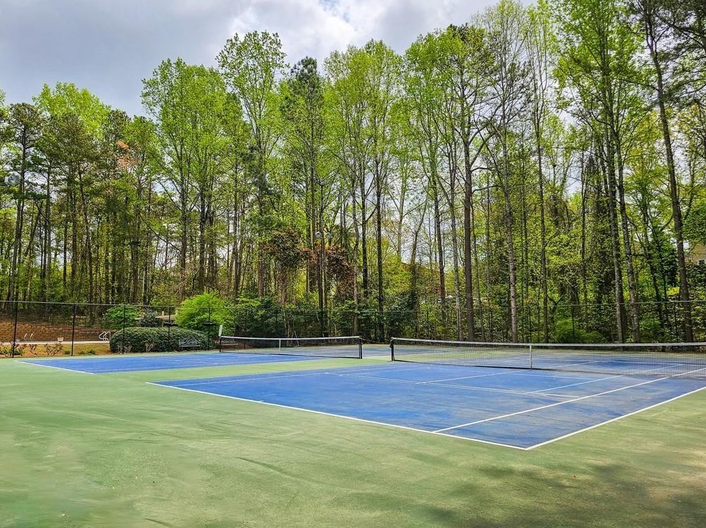 603 Woodcliff Dr, Atlanta GA  30350-3161 exterior
