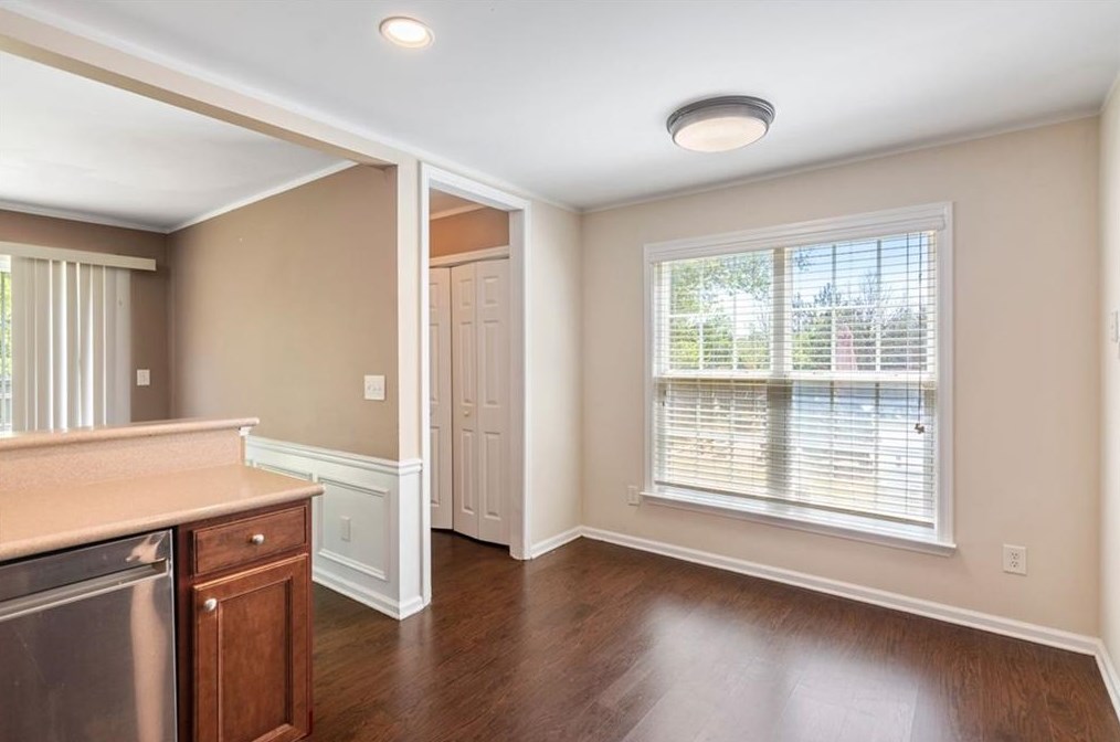 3242 Wellington Walk, Atlanta GA  30331-5453 exterior