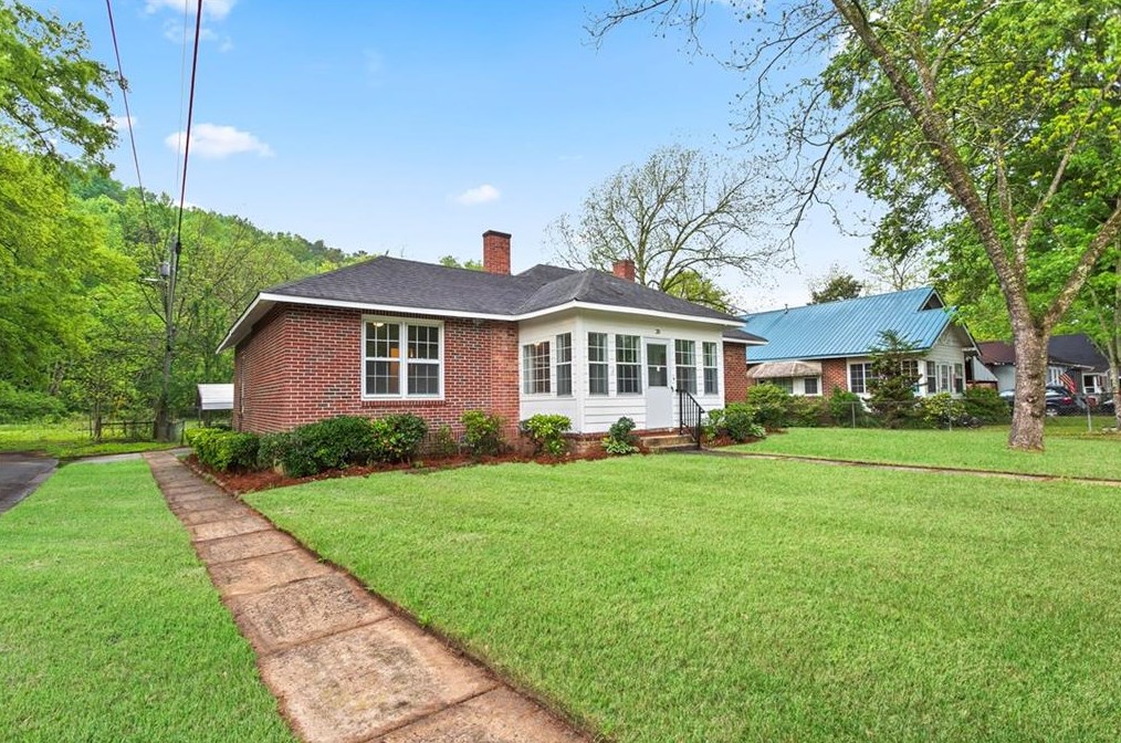 55 Hickory St, Rome GA  30161-4902 exterior