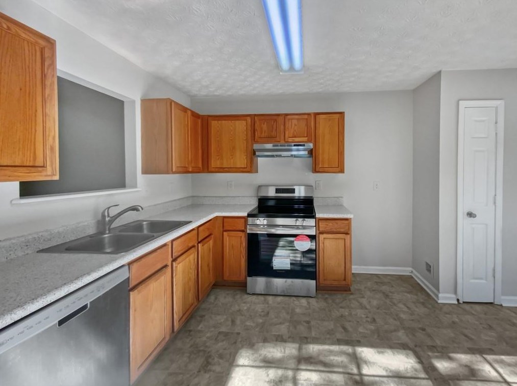 3353 Waldrop Trl, Decatur GA  30034-7424 exterior