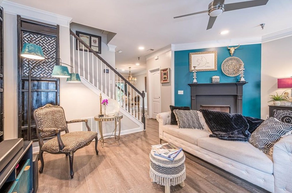 1268 Harris Commons Pl, Roswell GA  30076-4653 exterior