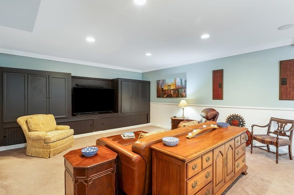 2865 Green Cove Way, Smyrna GA  30080-3598 exterior