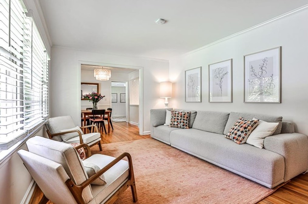 1052 Valley Dr, Decatur GA  30033-4207 exterior