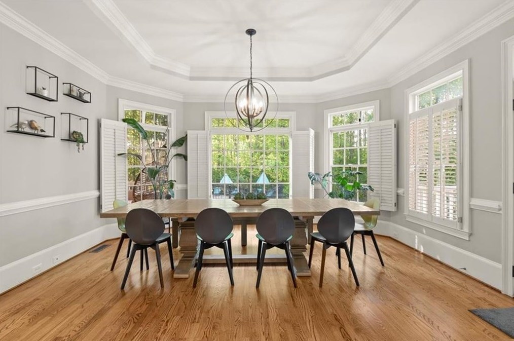 15205 White Columns Dr, Alpharetta GA  30004-8221 exterior