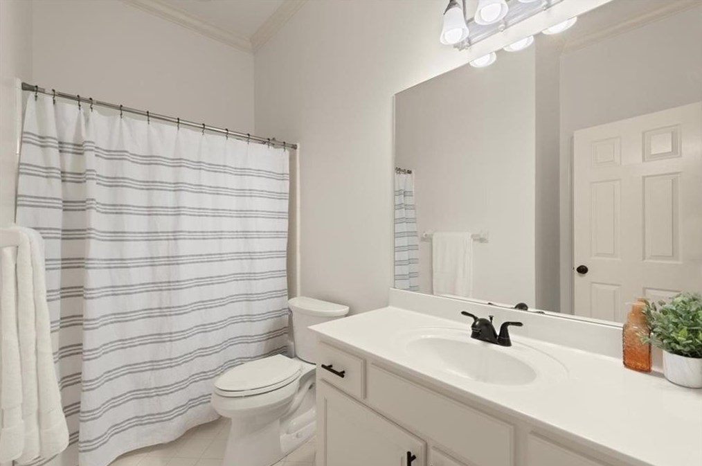 15205 White Columns Dr, Alpharetta GA  30004-8221 exterior