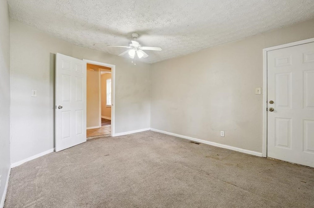 1321 Sharon St, Atlanta GA  30314-2465 exterior