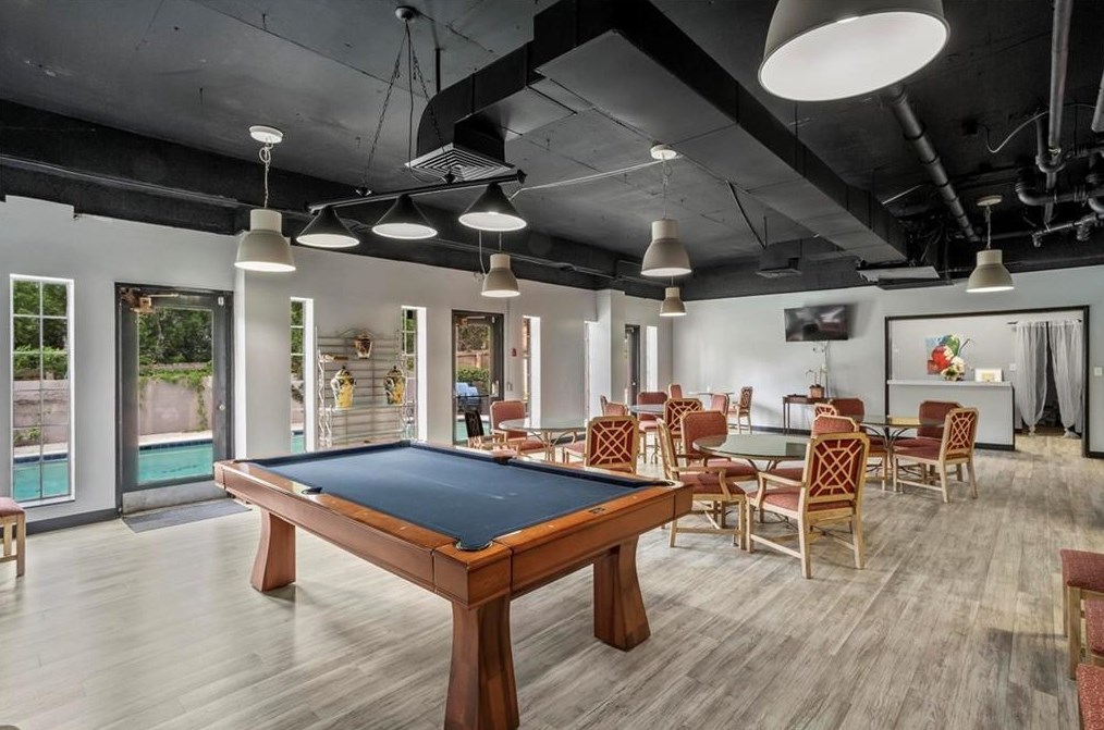 3648 Peachtree Rd, Atlanta GA  30341-2337 exterior