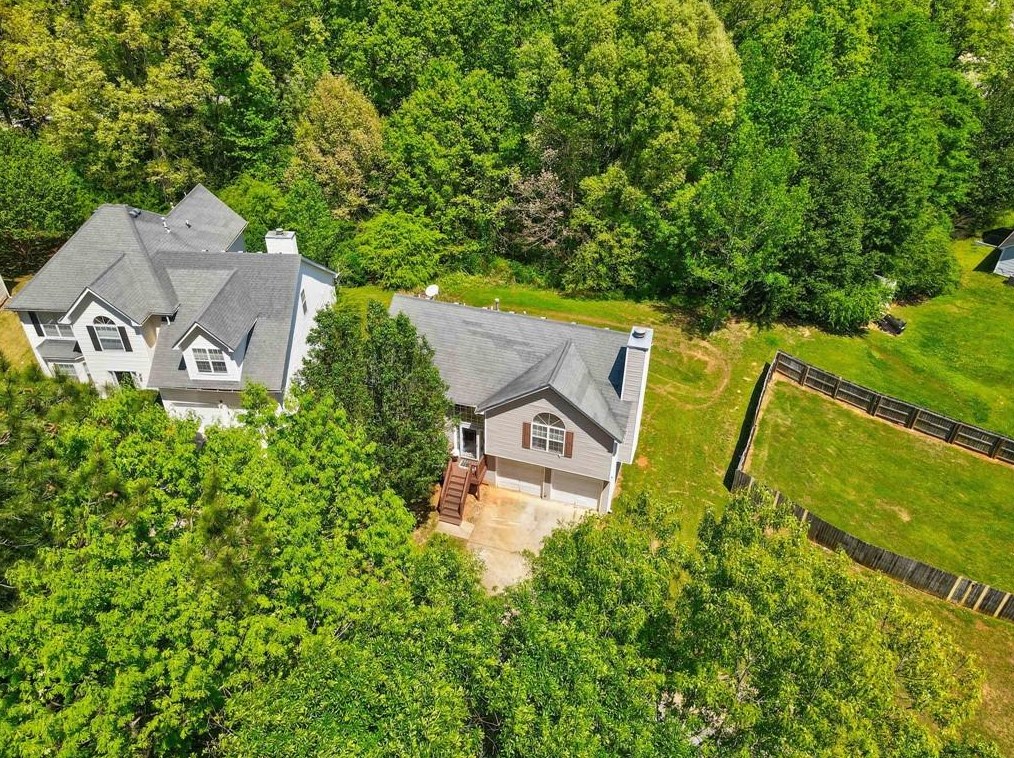 2818 Rambling Way, Lithonia GA  30058-5716 exterior