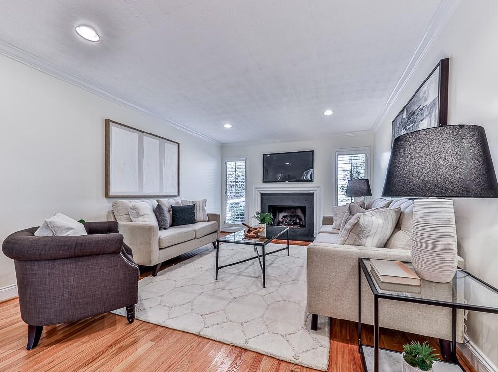 3028 Vinings Ferry Dr, Atlanta GA  30339-4314 exterior