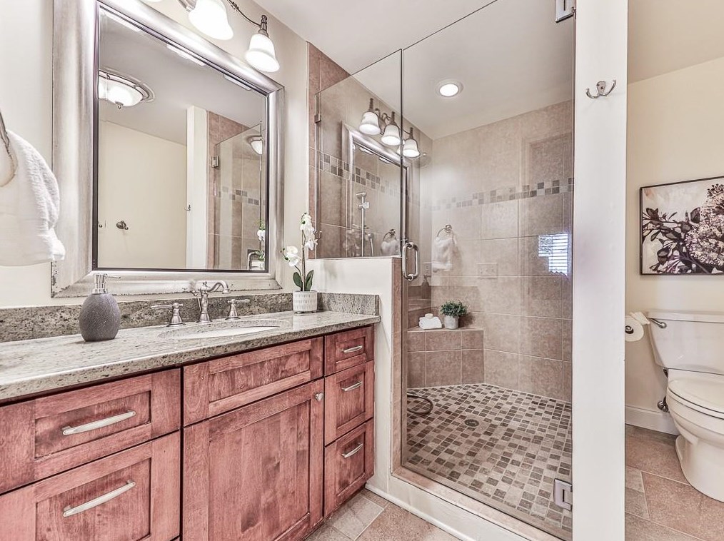 3028 Vinings Ferry Dr, Atlanta GA  30339-4314 exterior