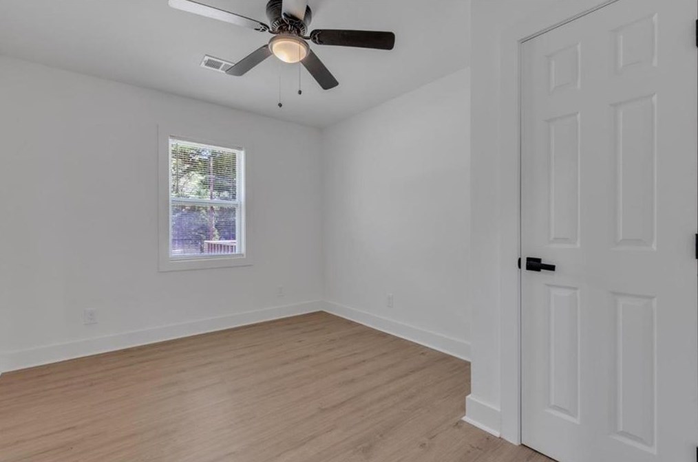 2484 Calvin Ave, Atlanta GA 30344-1001 exterior