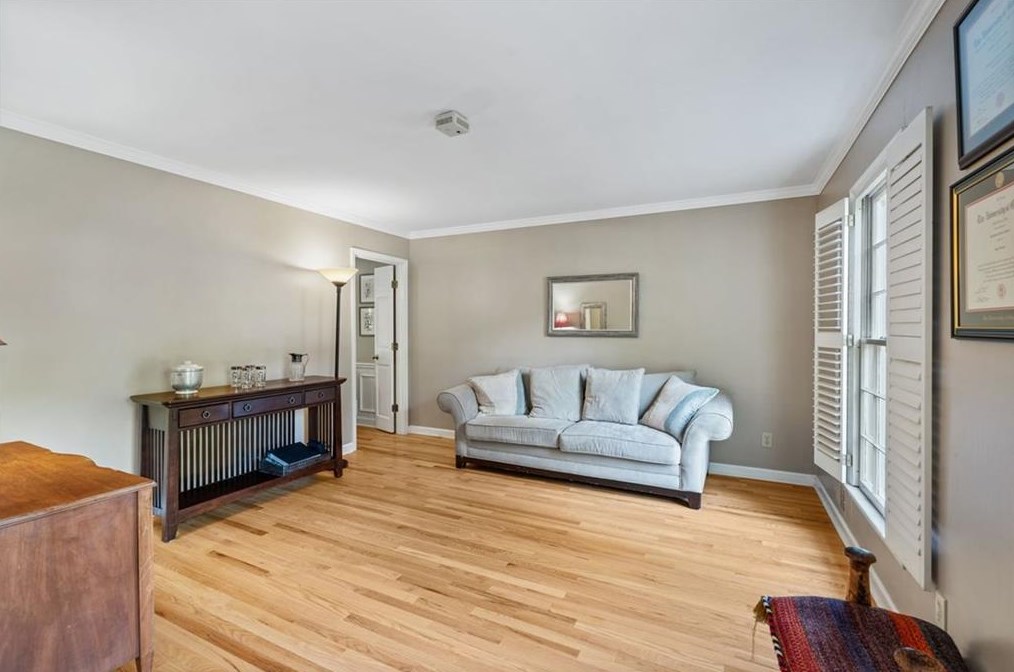 210 Sandtrap Way, Roswell GA  30076-3522 exterior