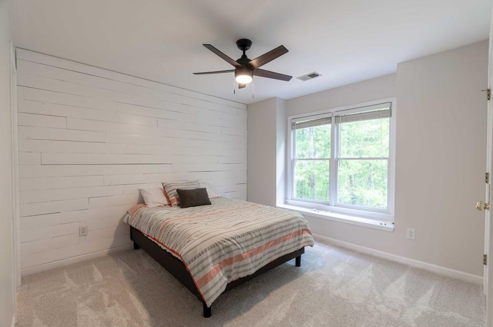 437 Rhodes House Dr, Suwanee GA  30024-6471 exterior