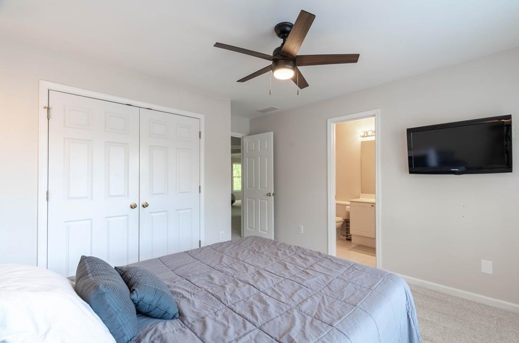 437 Rhodes House Dr, Suwanee GA  30024-6471 exterior