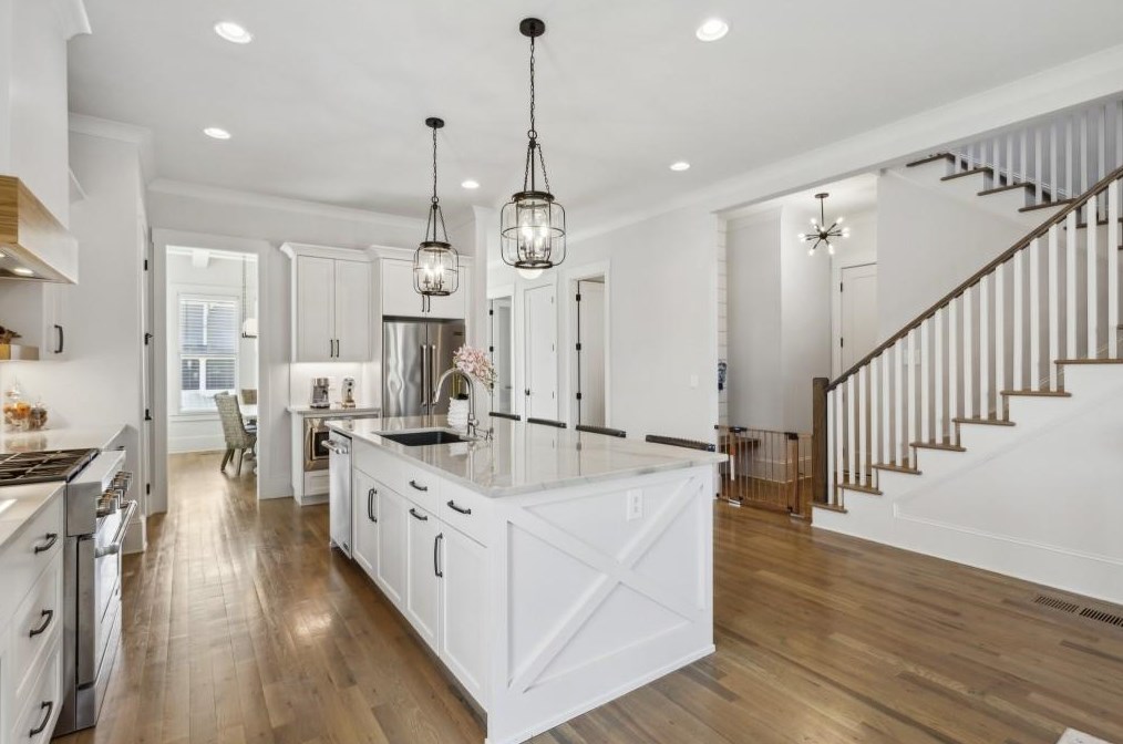 2144 Browning St, Atlanta GA  30317-0013 exterior
