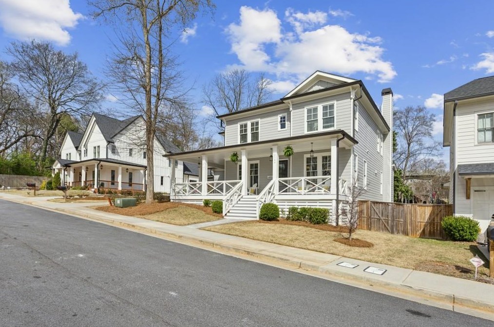2144 Browning St, Atlanta GA  30317-0013 exterior