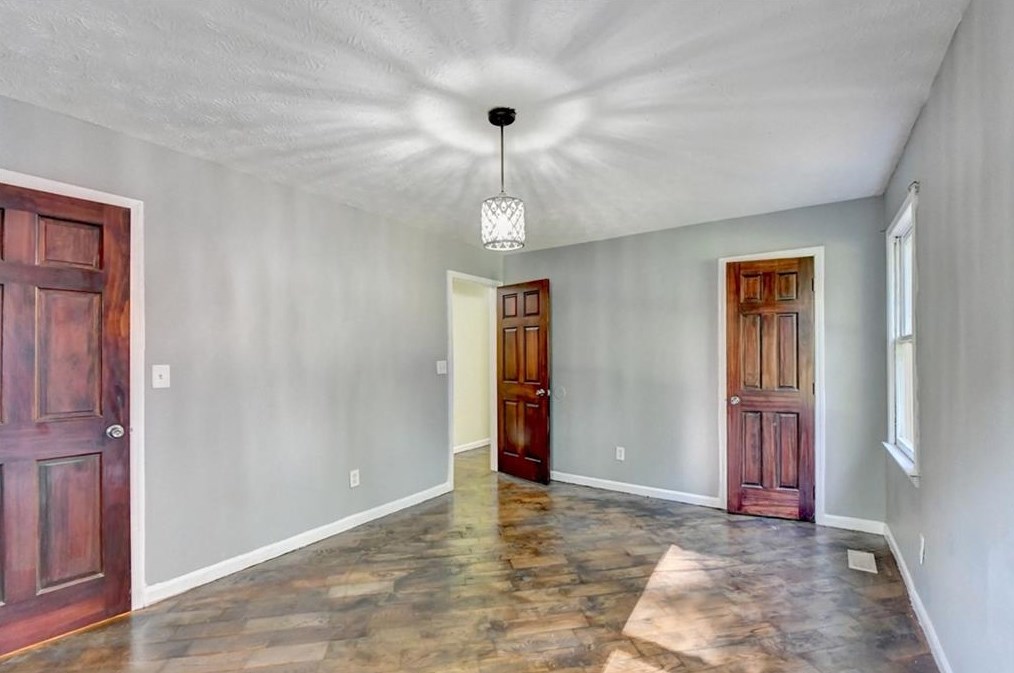 155 Hollyberry Dr, Dallas GA 30157-6110 exterior