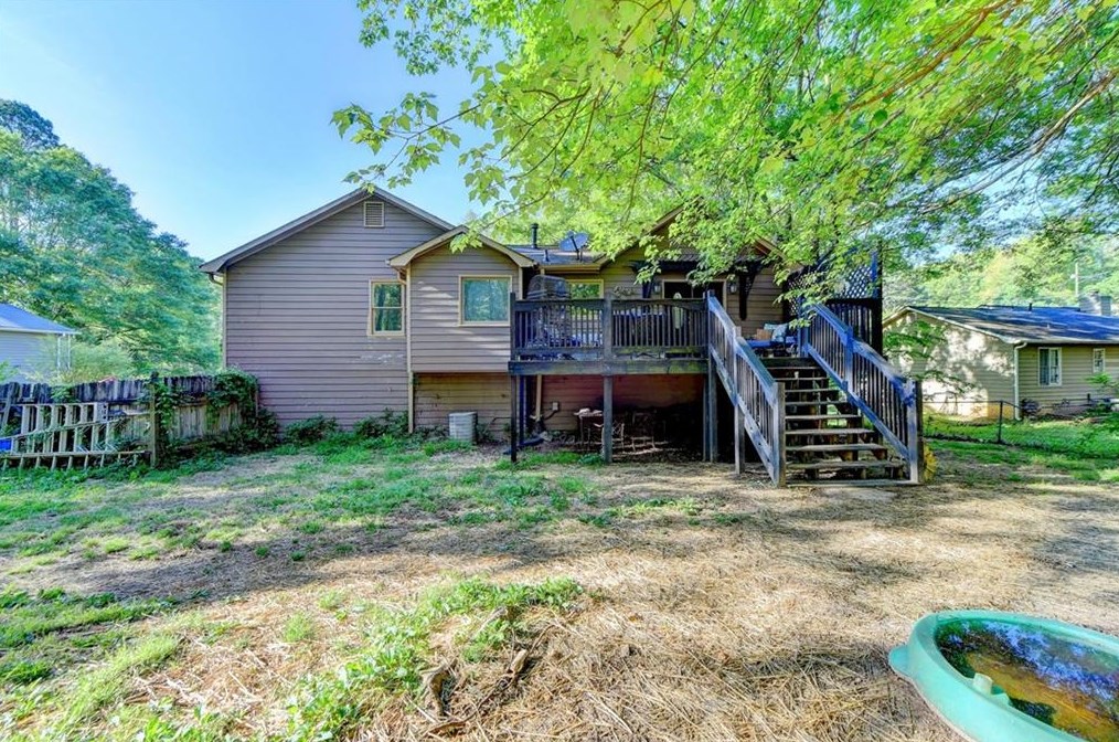 155 Hollyberry Dr, Dallas GA 30157-6110 exterior