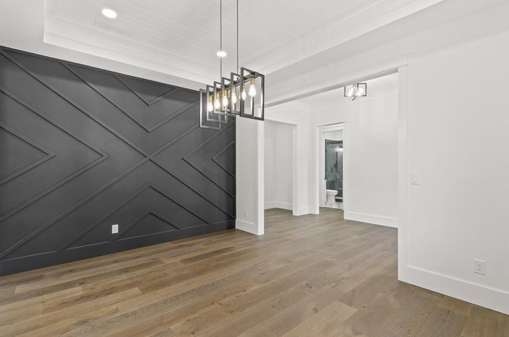 346 Crestview Cir, Roswell GA  30075-3823 exterior