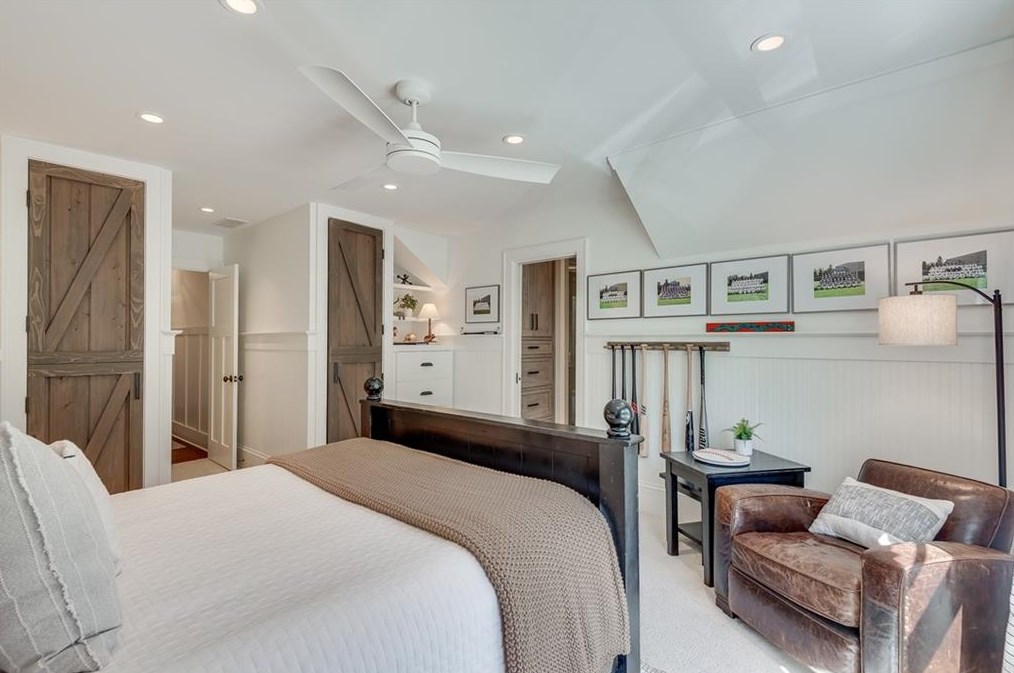 5276 Redfield Rd, Atlanta GA 30338-3722 exterior