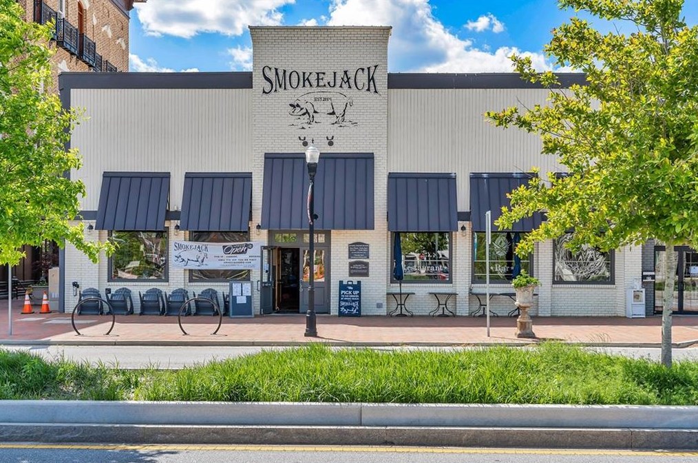 712 Nottaway Ln, Alpharetta GA 30009-2287 exterior