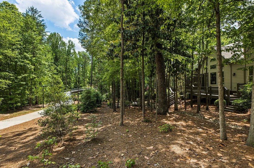 712 Nottaway Ln, Alpharetta GA 30009-2287 exterior