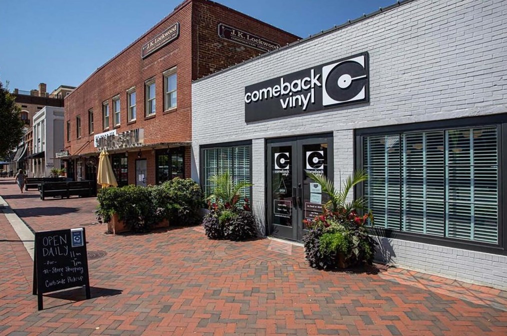 712 Nottaway Ln, Alpharetta GA 30009-2287 exterior