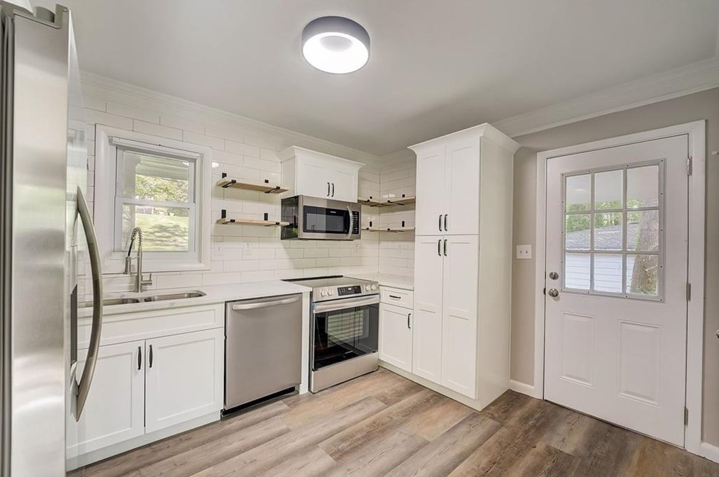 2493 Woodacres Rd, Atlanta GA  30345-1643 exterior