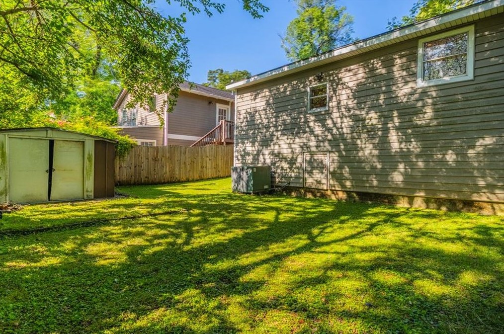 896 Marion Ave, Atlanta GA  30312-3632 exterior