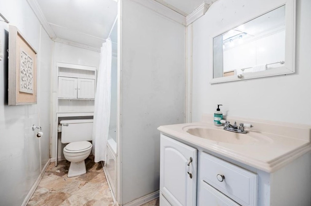 896 Marion Ave, Atlanta GA  30312-3632 exterior