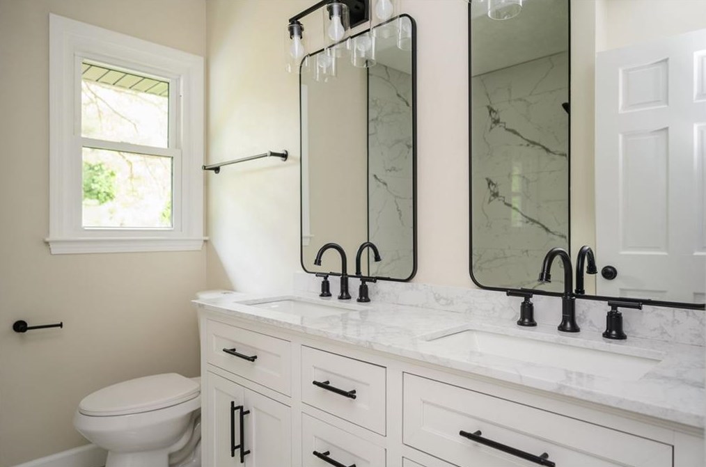 3811 White Hvn Dr, Smyrna GA 30082-3635 exterior