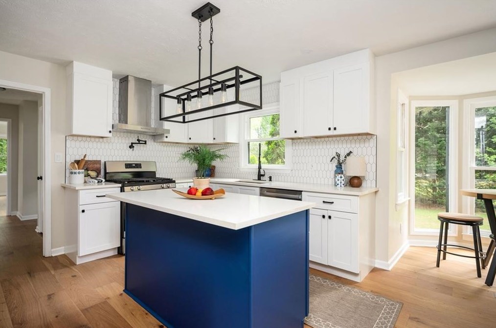 3811 White Hvn Dr, Smyrna GA 30082-3635 exterior