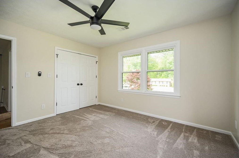 3811 White Hvn Dr, Smyrna GA 30082-3635 exterior