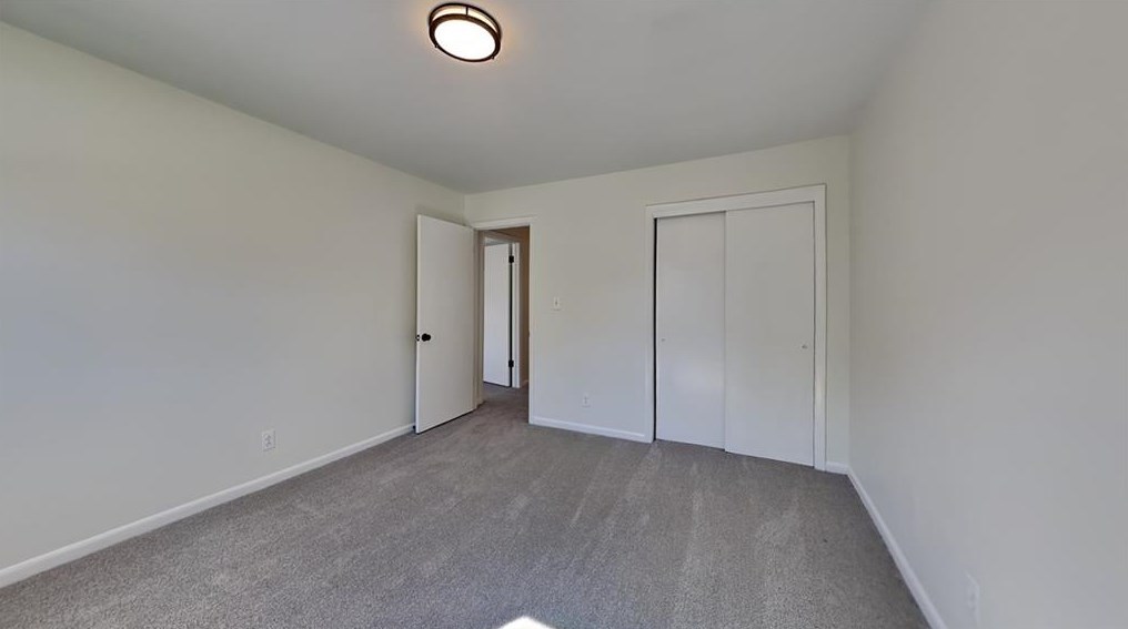 2438 Tiffany Pl, Decatur GA  30035-3335 exterior