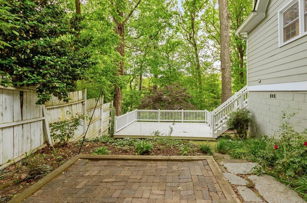 1716 Bridgeport Dr, Atlanta GA  30329-2532 exterior