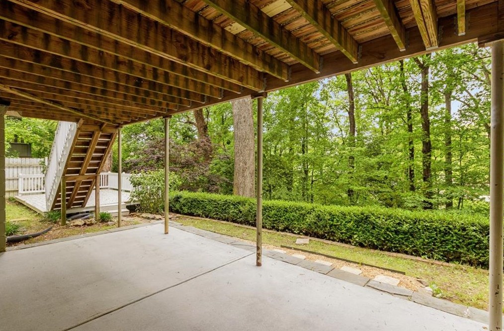 1716 Bridgeport Dr, Atlanta GA  30329-2532 exterior